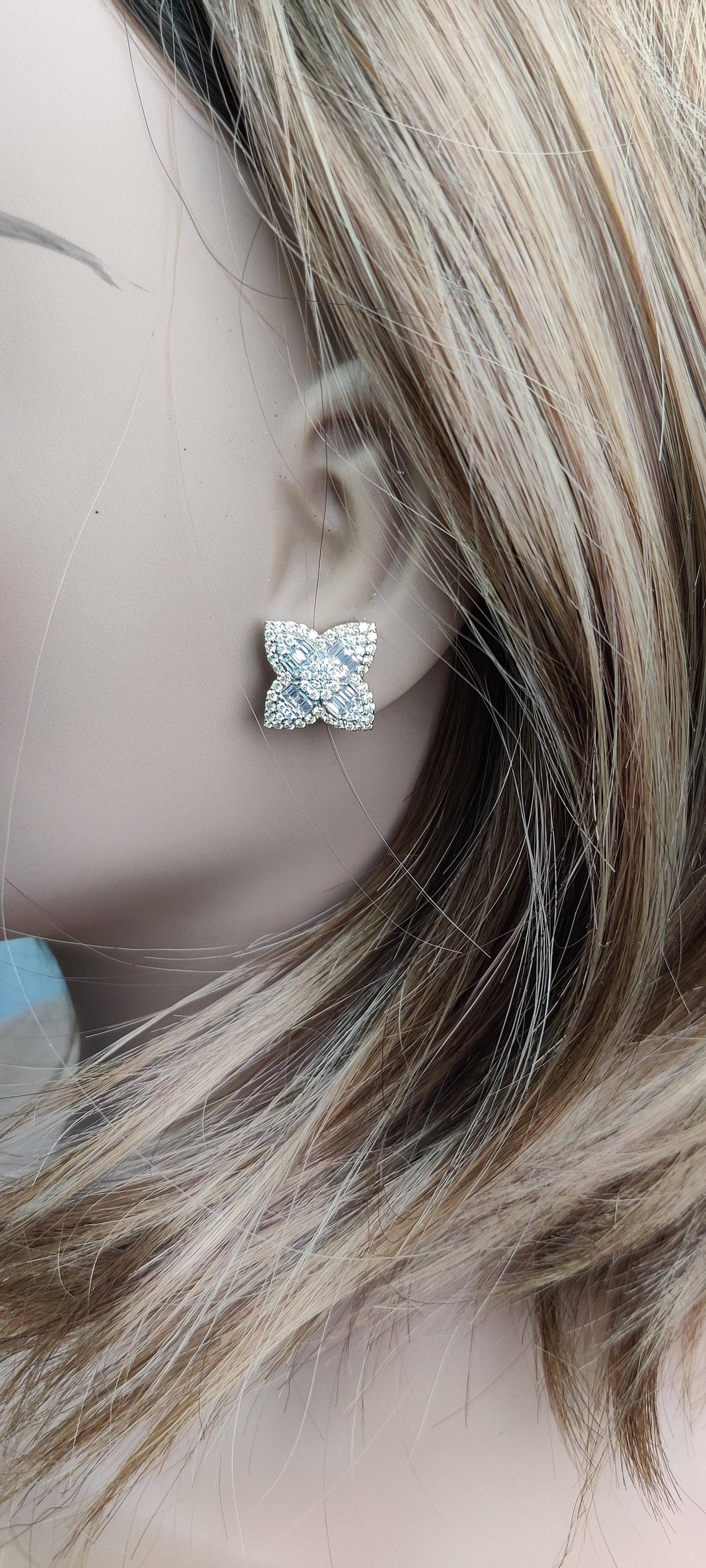 Natural White Baguette Diamond 2.03 Carat TW Gold Stud Earrings