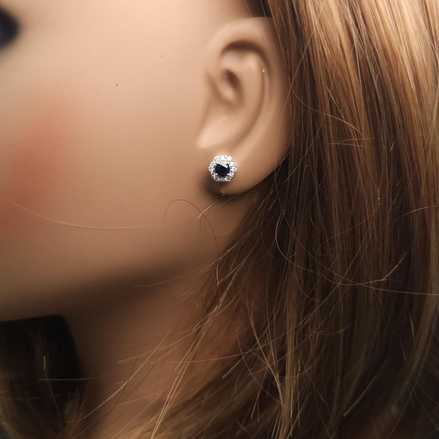 Natural Blue Round Sapphire and Diamond 0.97 Carat TW Gold Stud Earrings