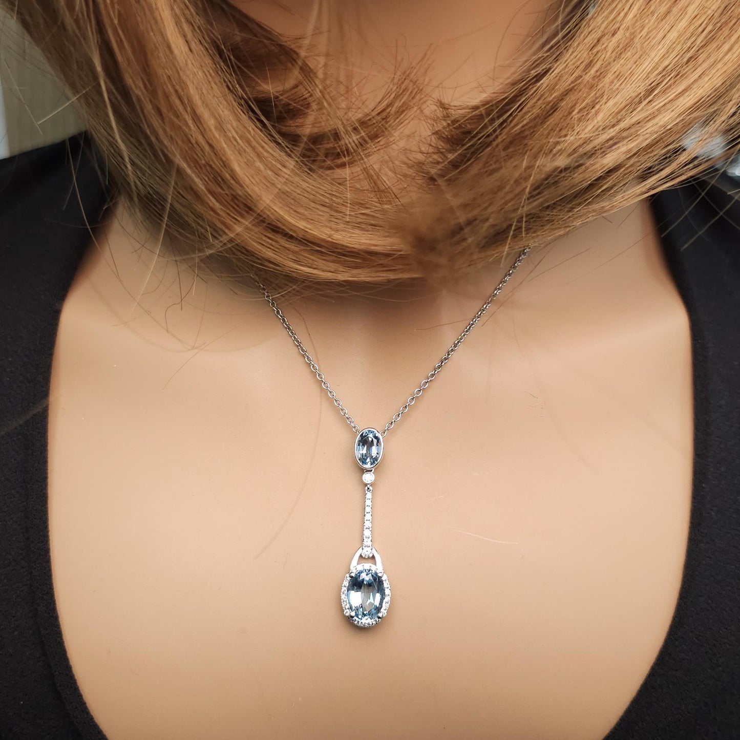 Natural Oval Aquamarine and White Diamond 3.82 Carat TW Gold Drop Pendant