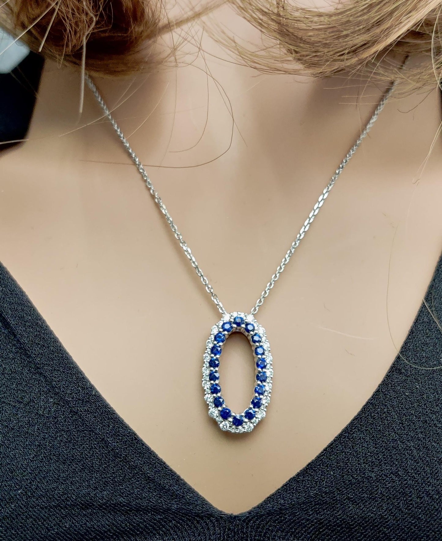 Natural Blue Round Sapphire and White Diamond 1.65 Carat TW Gold Drop Pendant