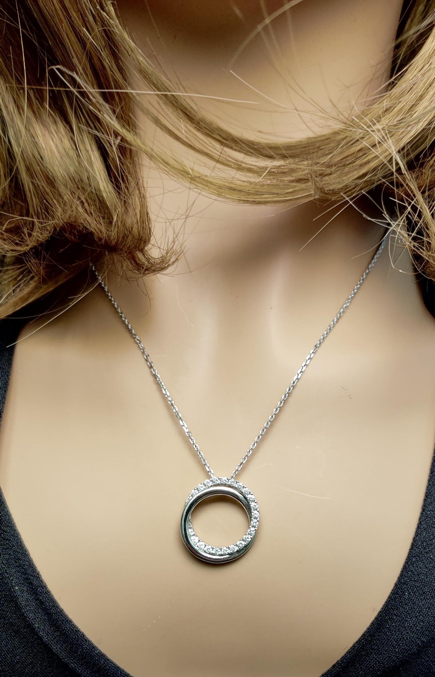 Natural White Round Diamond 0.64 Carat TW White Gold Drop Pendant