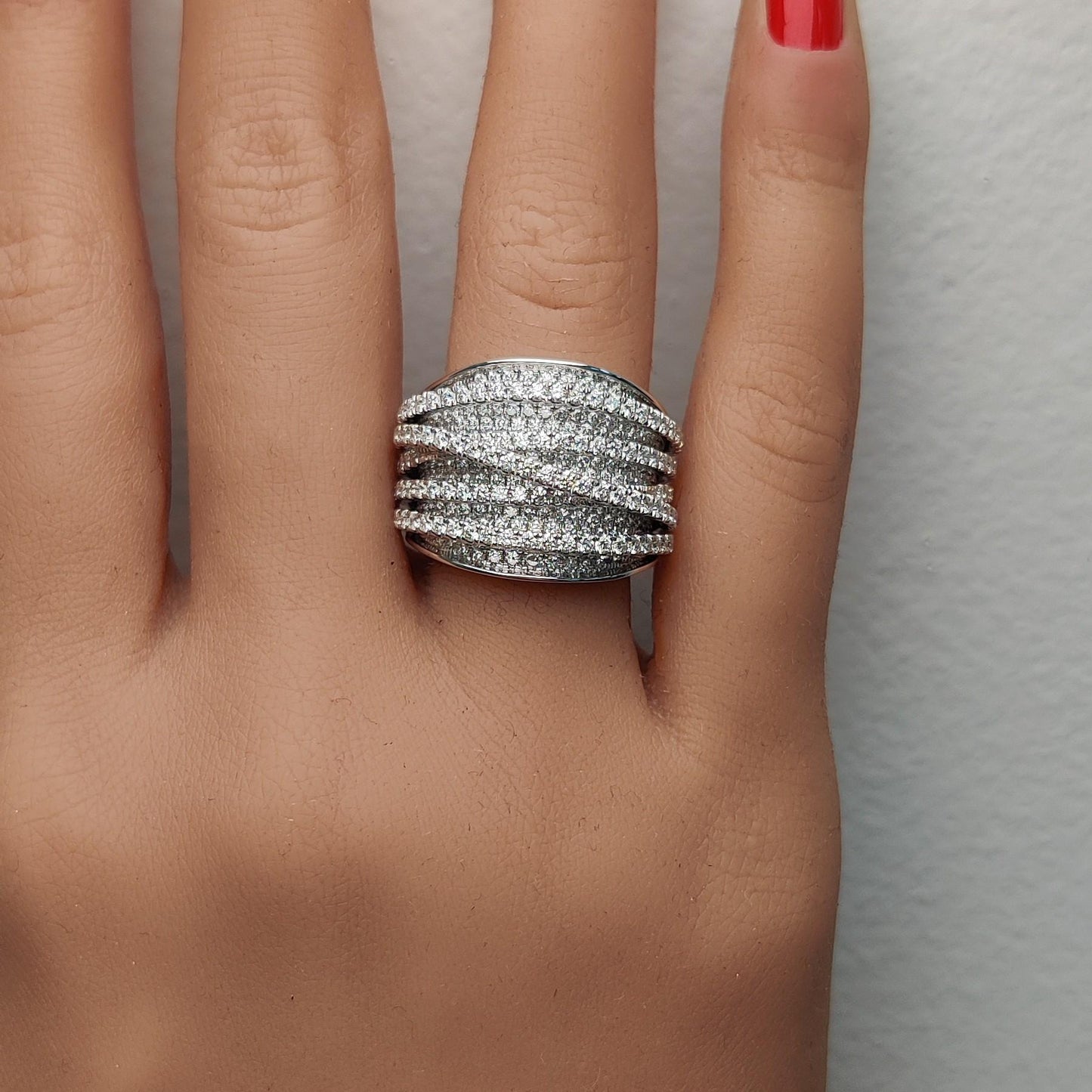 Natural White Round Diamond 3.35 Carat TW White Gold Cocktail Band