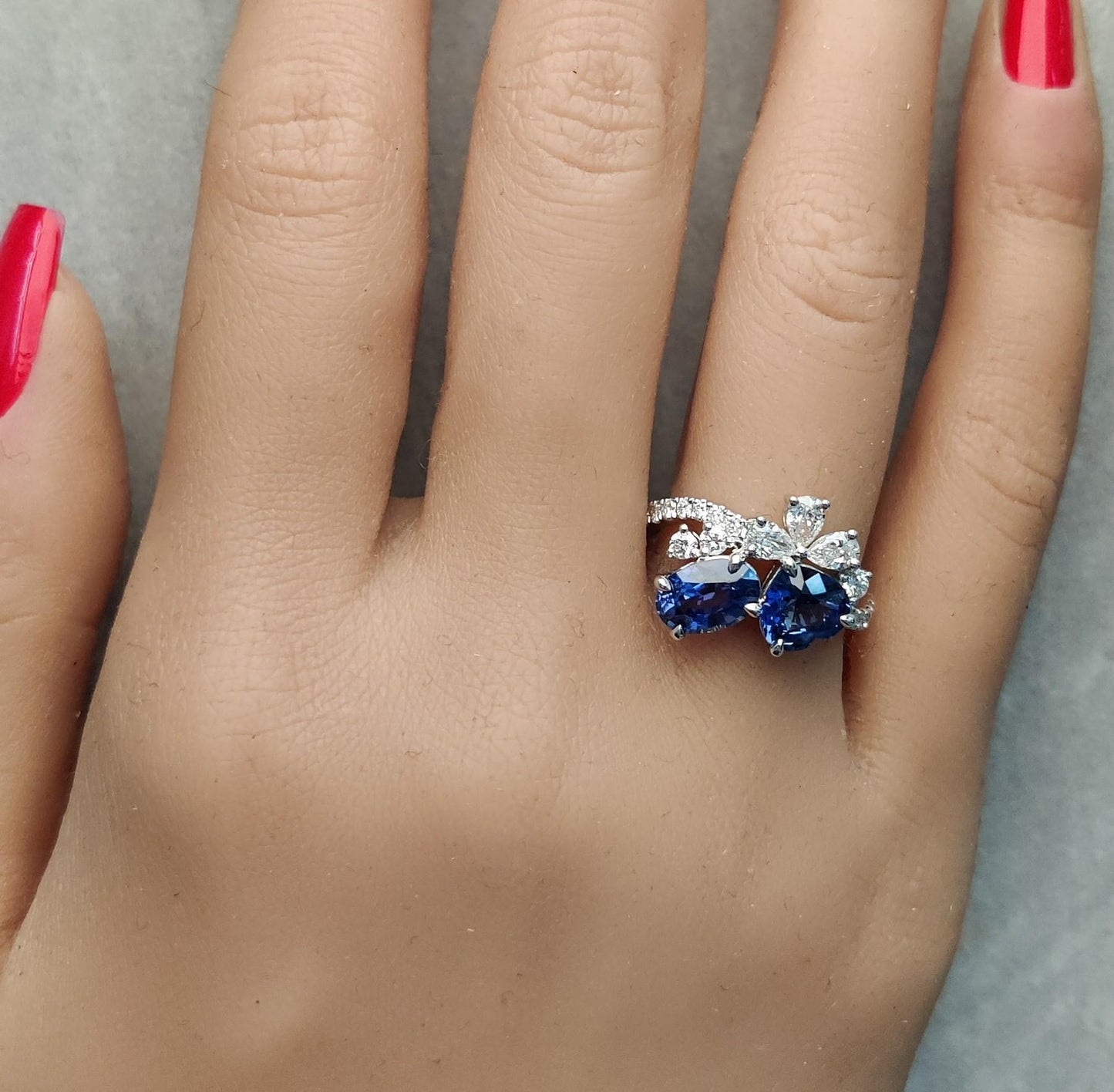 Natural Blue Heart Sapphire and White Diamond 3.22 Carat TW Gold Cocktail Ring