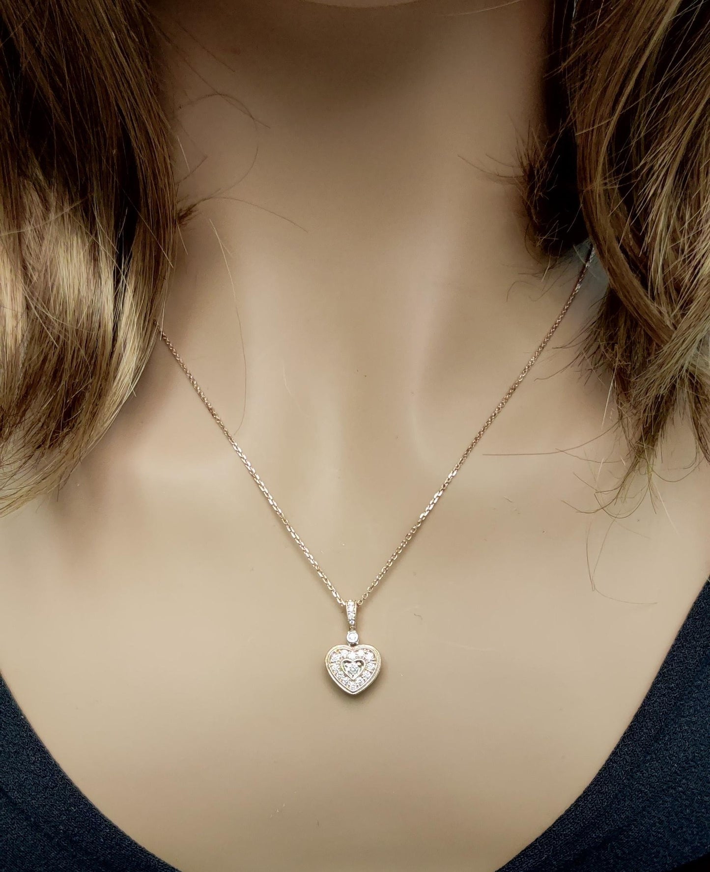 Natural White Round Diamond 0.27 Carat TW White Gold Drop Pendant
