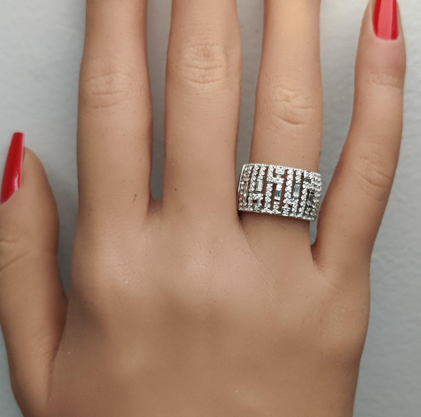 Natural White Baguette Diamond 0.68 Carat TW White Gold Cocktail Ring
