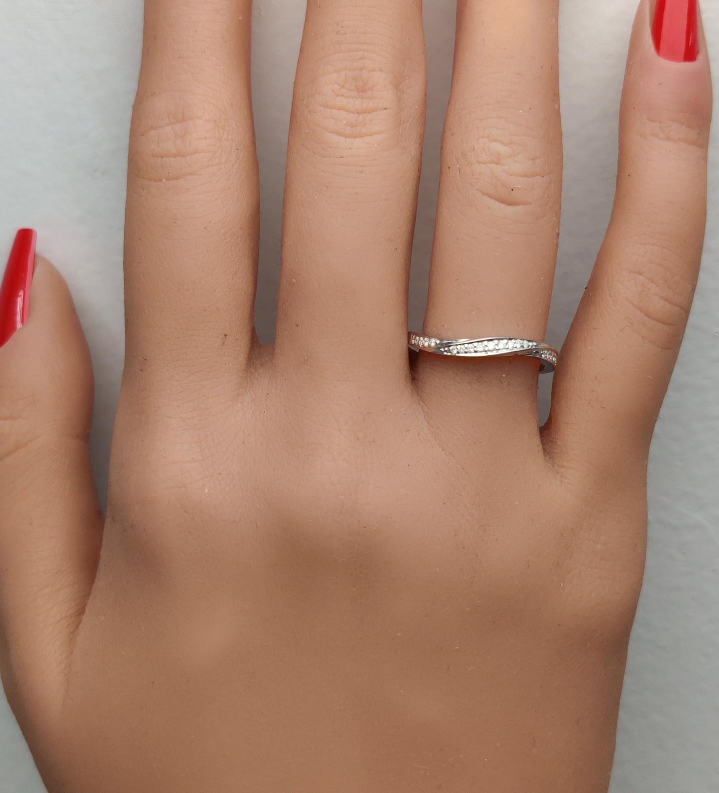 Natural White Round Diamond 0.10 Carat TW White Gold Wedding Band