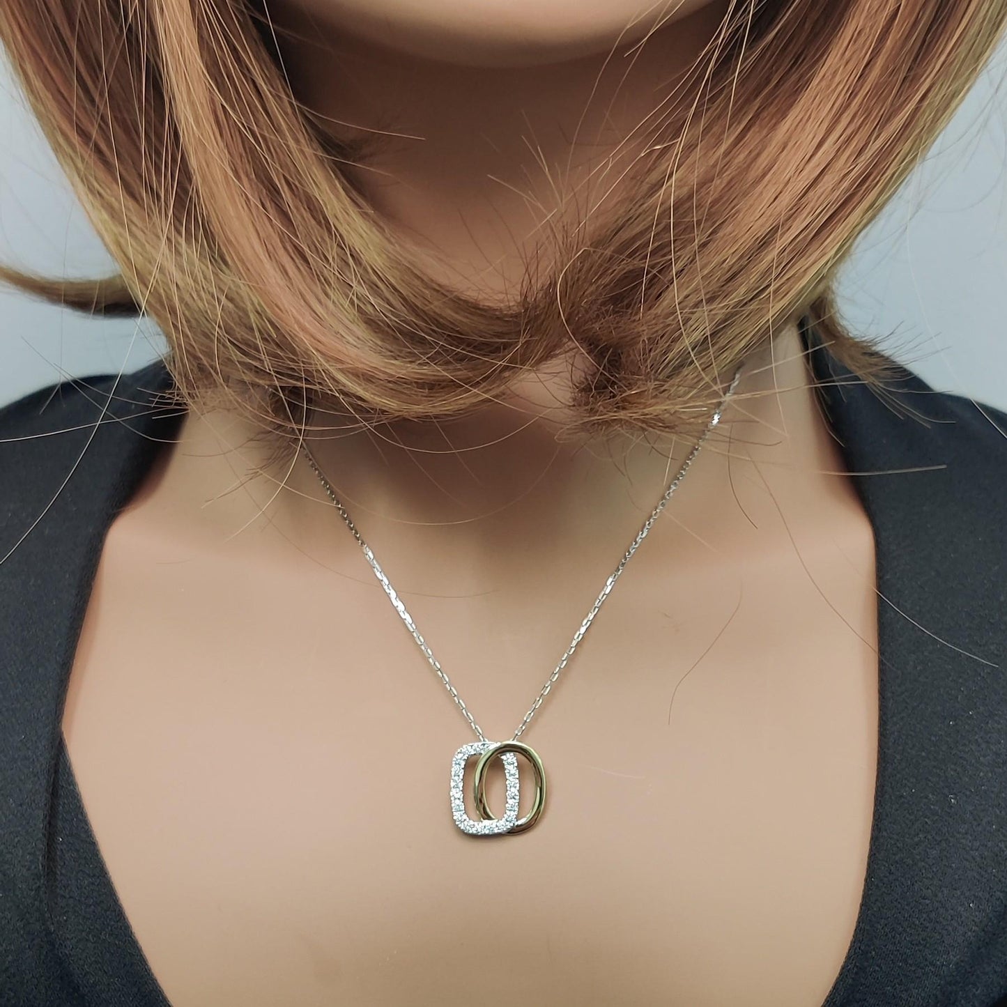 Natural White Round Diamond 0.47 Carat TW Gold Drop Pendant