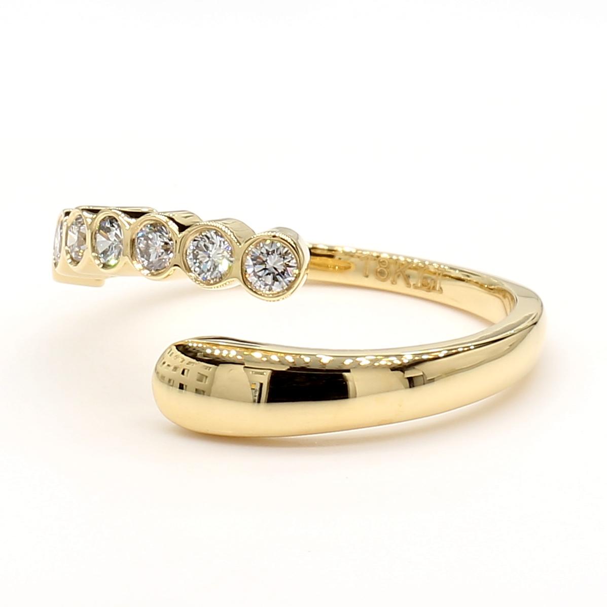 Natural White Round Diamond 0.31 Carat TW Yellow Gold Cocktail Band