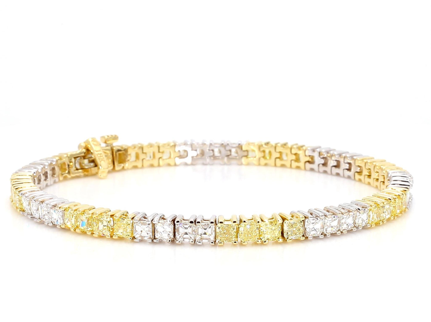 Natural Yellow Radiant Diamond 7.90 Carat TW Gold Tennis Bracelet