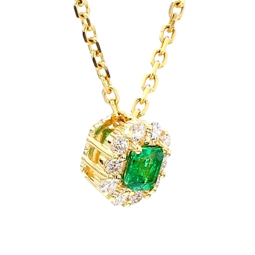Natural Emerald and White Diamond 0.34 Carat TW Yellow Gold Drop Pendant