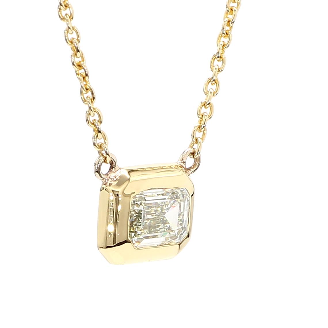 Natural White Emerald Diamond 1.01 Carat Tw Yellow Gold Drop Necklace