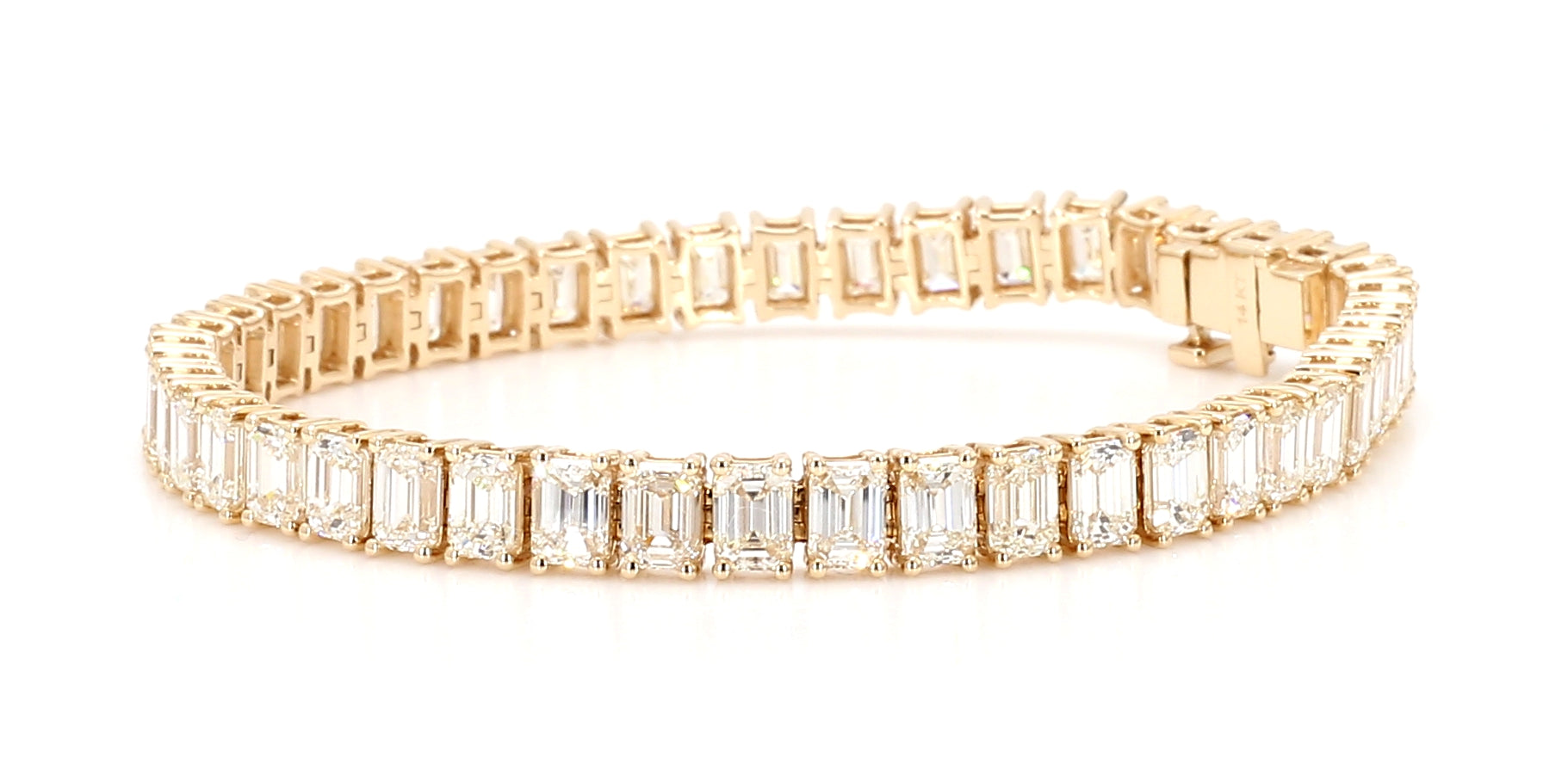 Natural White Emerald Diamond 11.10 Carat TW Gold Bracelet