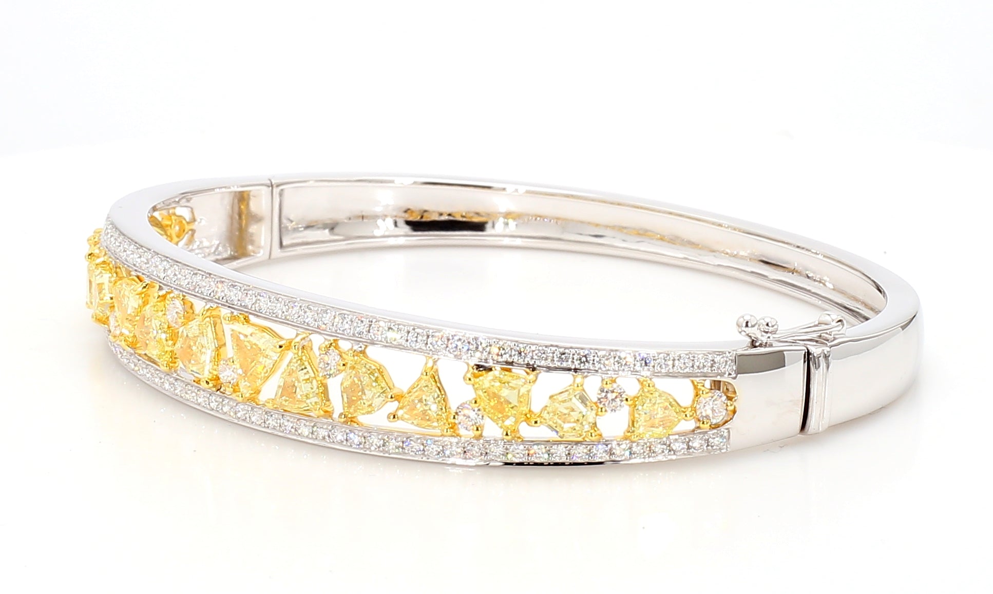 Natural Yellow Trillion Diamond 4.54 Carat TW Gold Cuff Bracelet