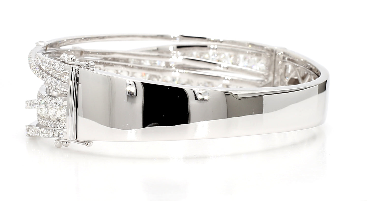 Natural White Round Diamond 13.16 Carat TW Gold Cuff Bracelet