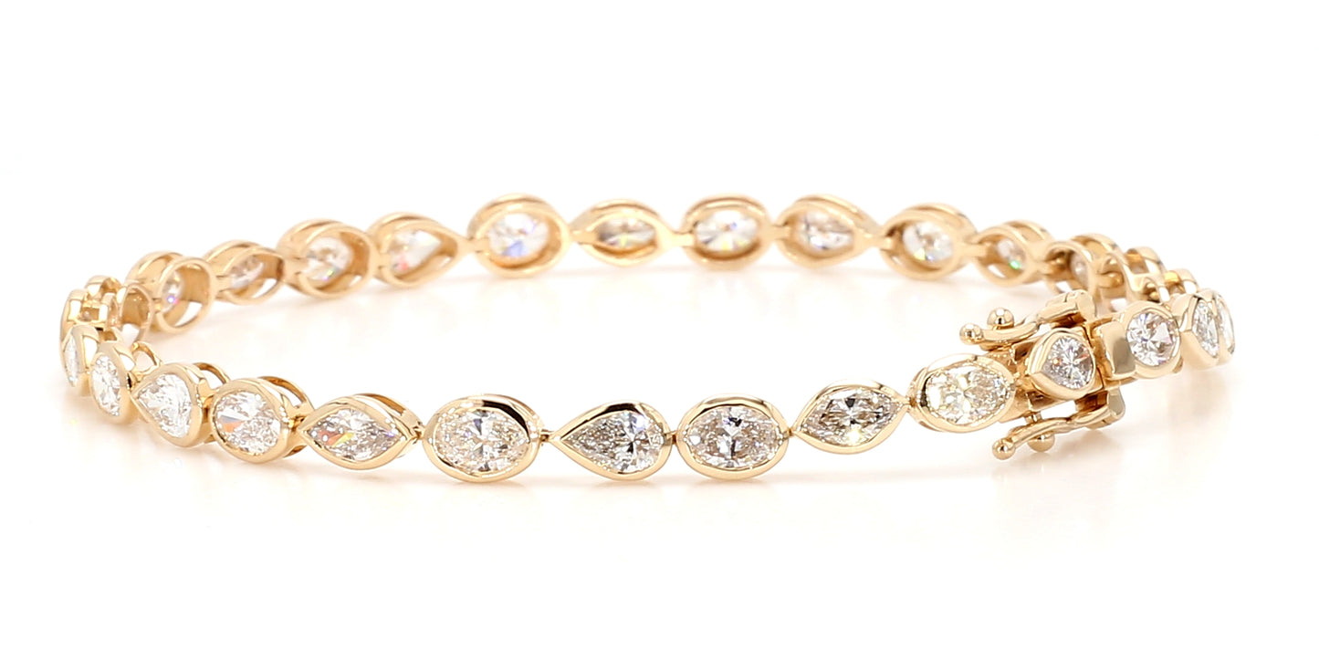Natural White Oval Diamond 6.19 Carat TW Gold Tennis Bracelet