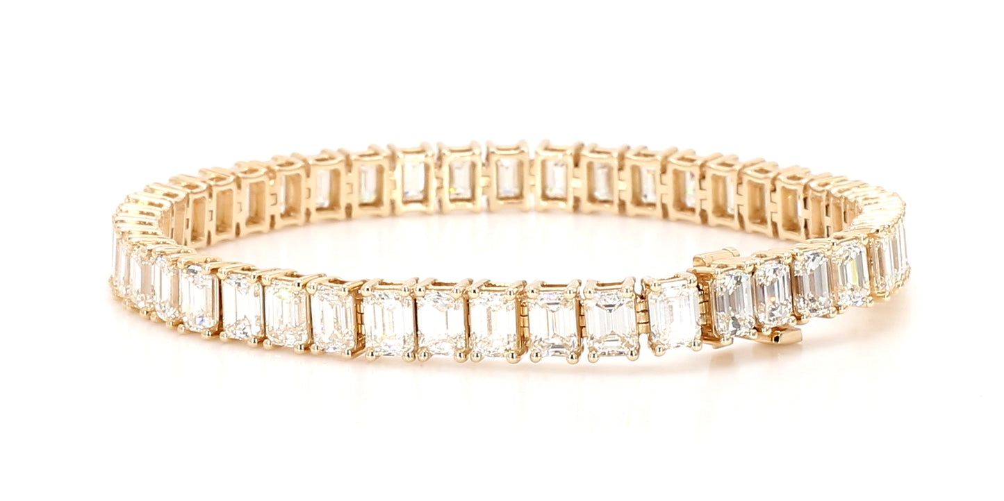 Natural White Emerald Diamond 11.10 Carat TW Gold Bracelet