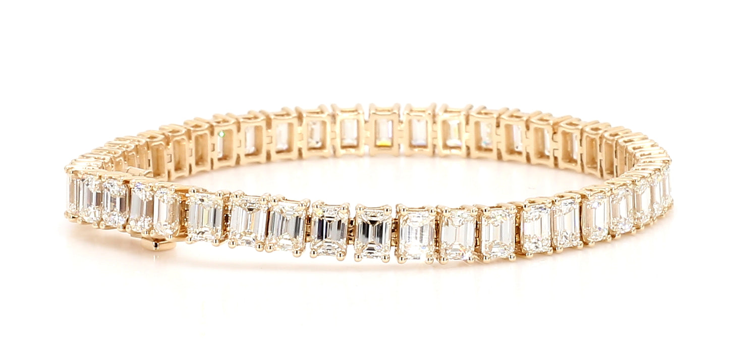Natural White Emerald Diamond 11.10 Carat TW Gold Bracelet