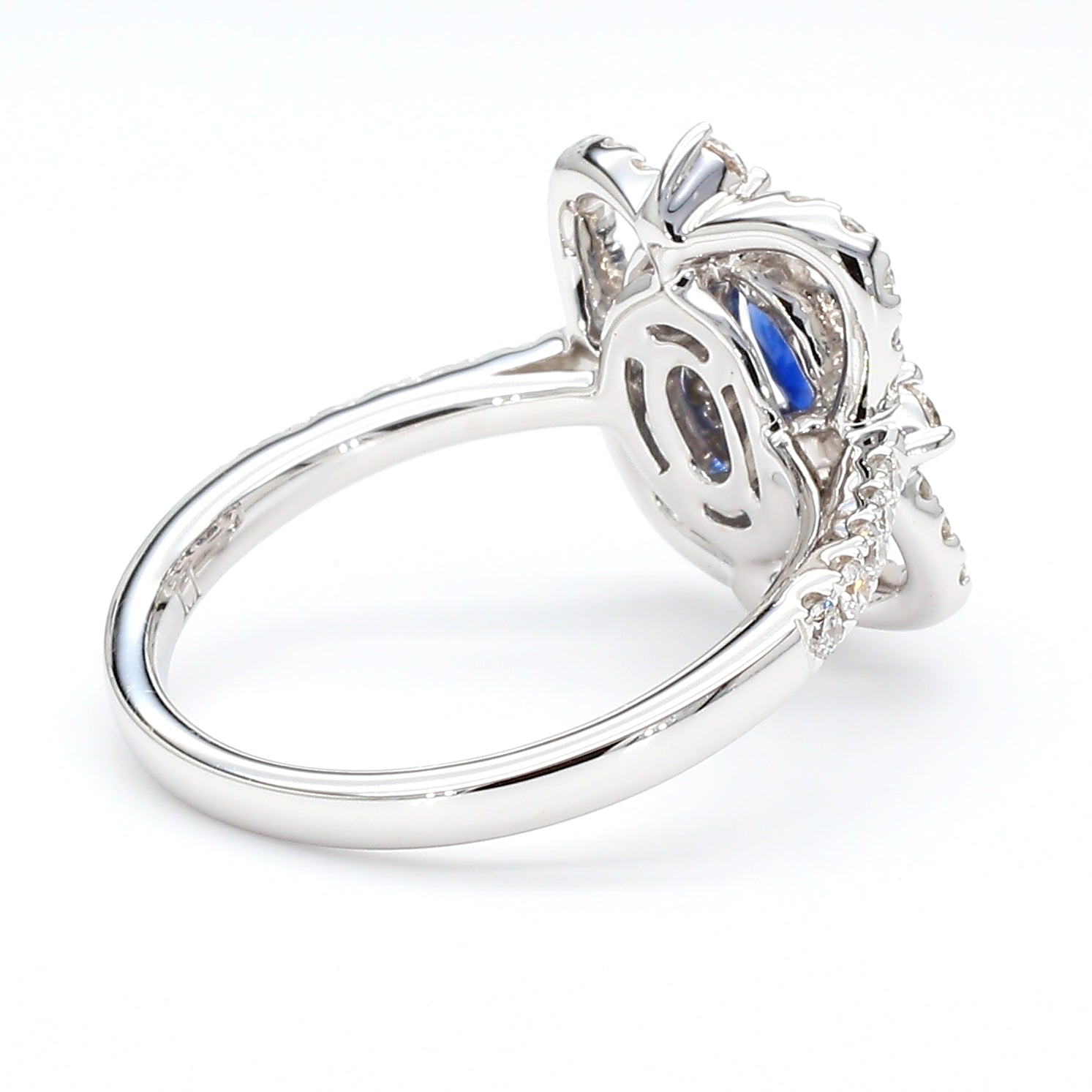 Natural Blue Oval Sapphire and Diamond 1.62 Carat TW Gold Ring