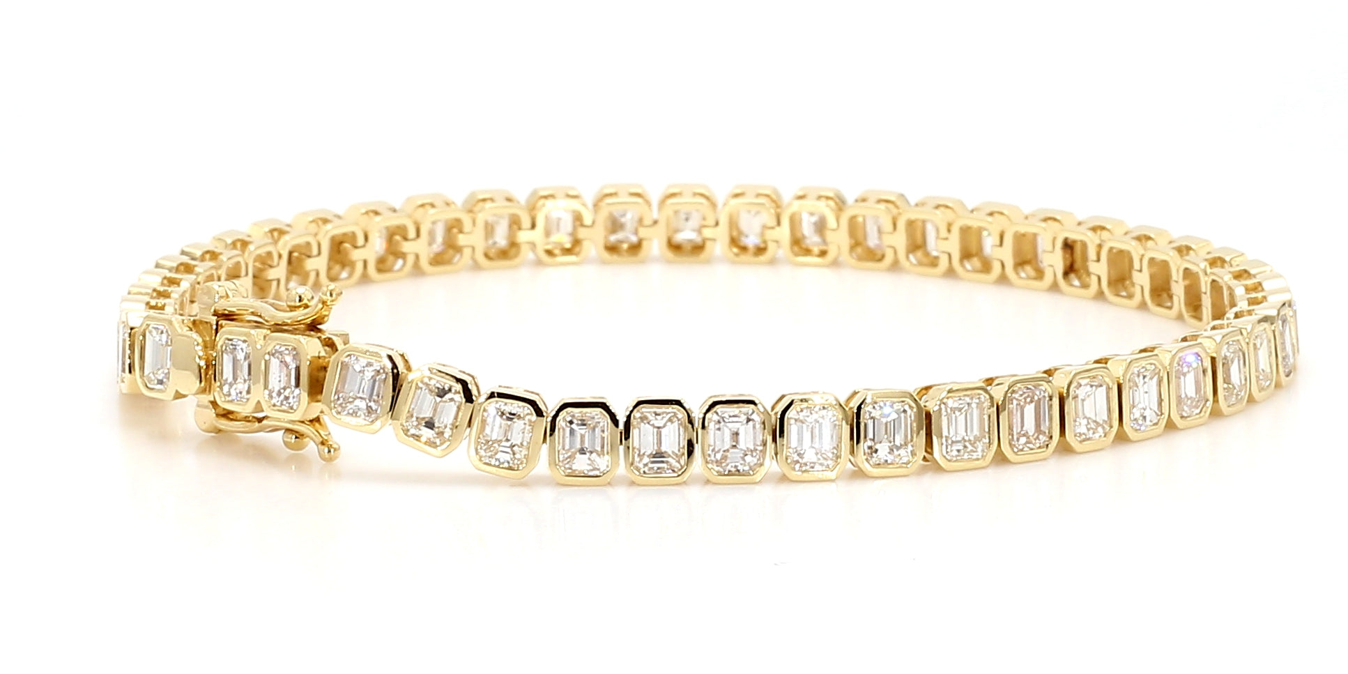 Natural White Emerald Diamond 6.38 Carat TW Gold Tennis Bracelet