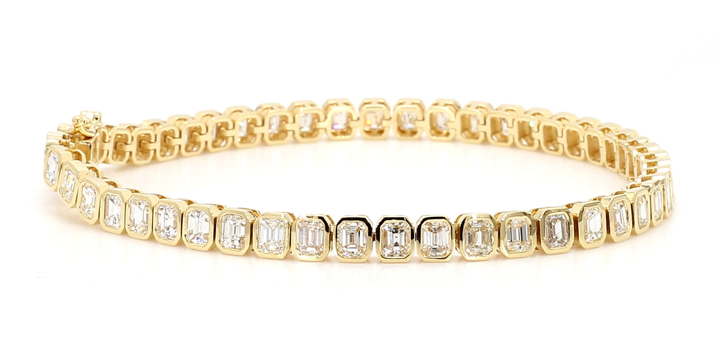 Natural White Emerald Diamond 6.38 Carat TW Gold Tennis Bracelet