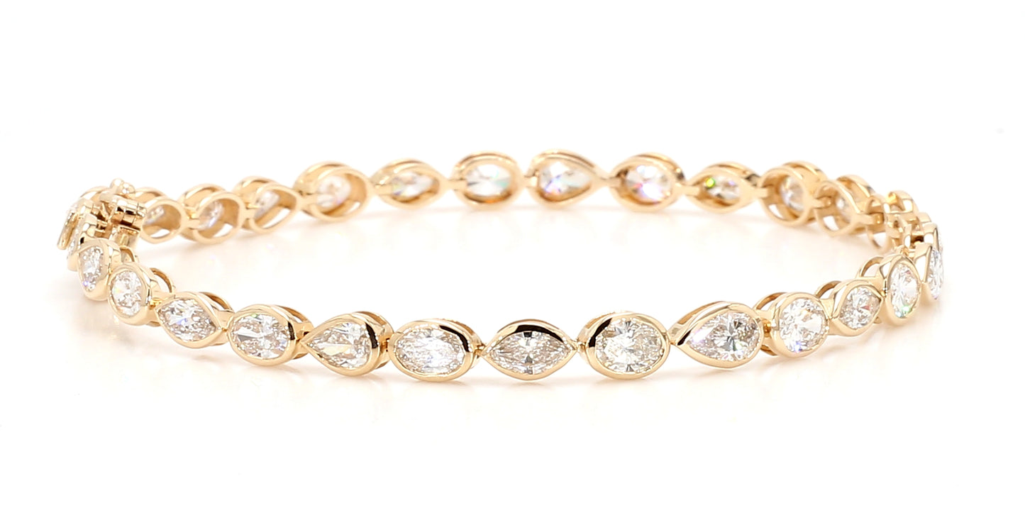 Natural White Oval Diamond 6.19 Carat TW Gold Tennis Bracelet