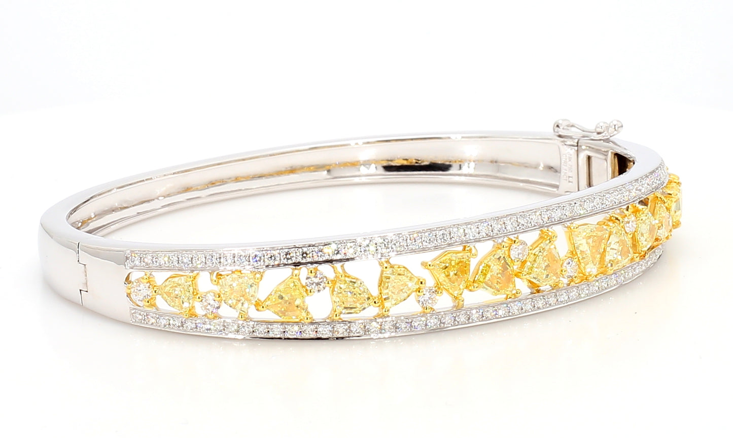 Natural Yellow Trillion Diamond 4.54 Carat TW Gold Cuff Bracelet
