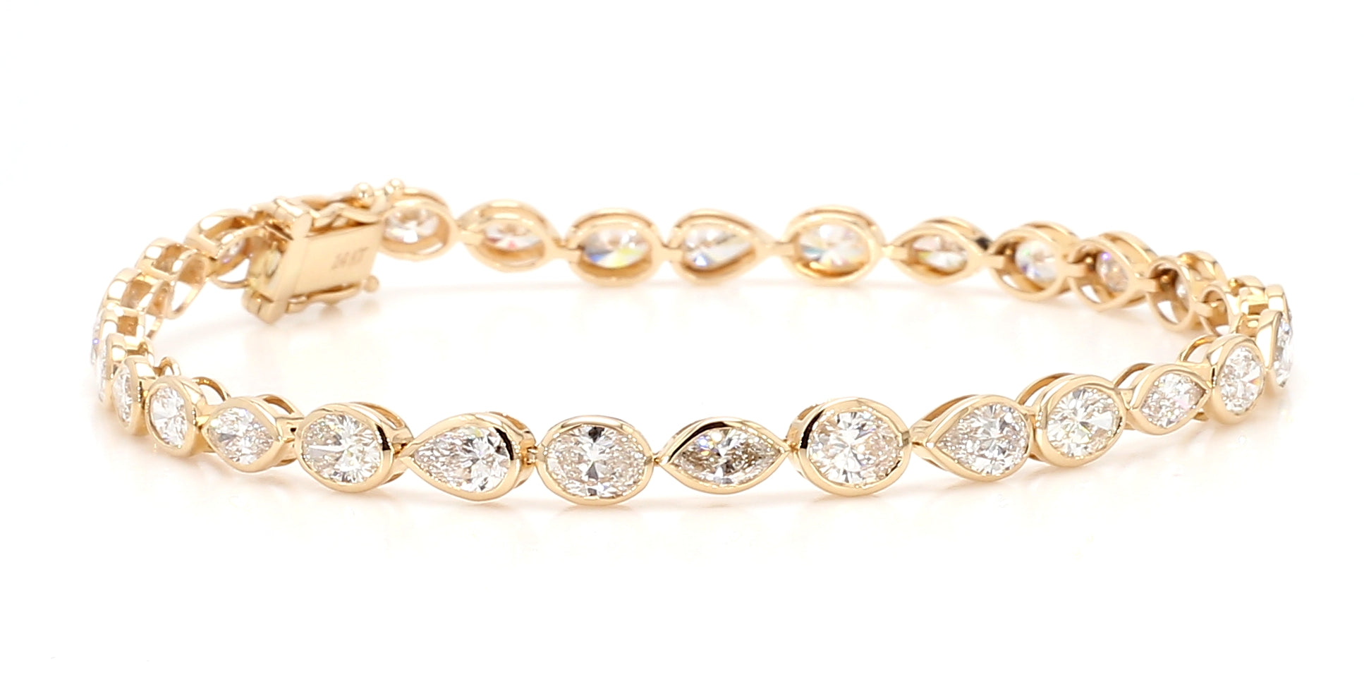 Natural White Oval Diamond 6.19 Carat TW Gold Tennis Bracelet