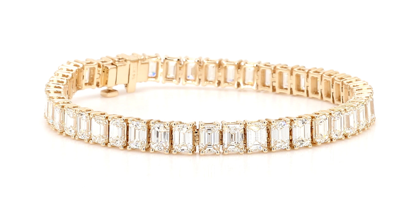 Natural White Emerald Diamond 11.10 Carat TW Gold Bracelet