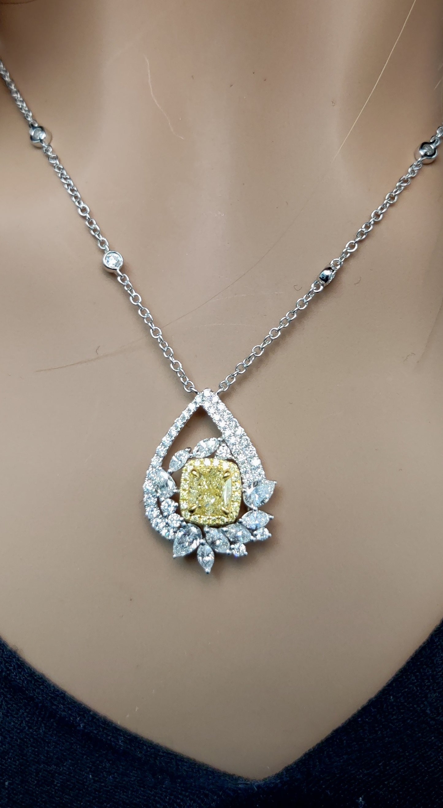 GIA Certified Natural Light Yellow Cushion Diamond 2.84 Carat TW Gold Necklace