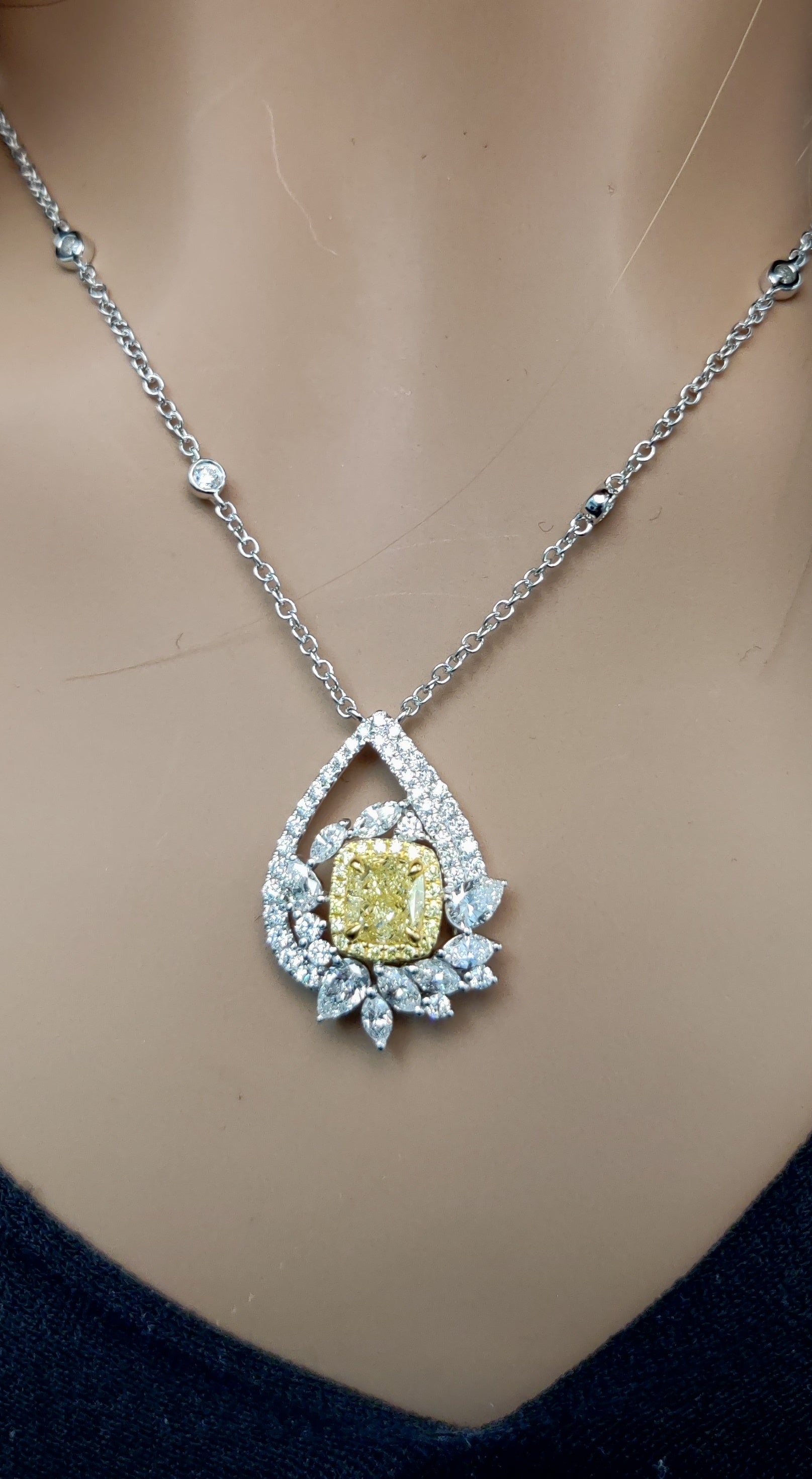 GIA Certified Natural Light Yellow Cushion Diamond 2.84 Carat TW Gold Necklace