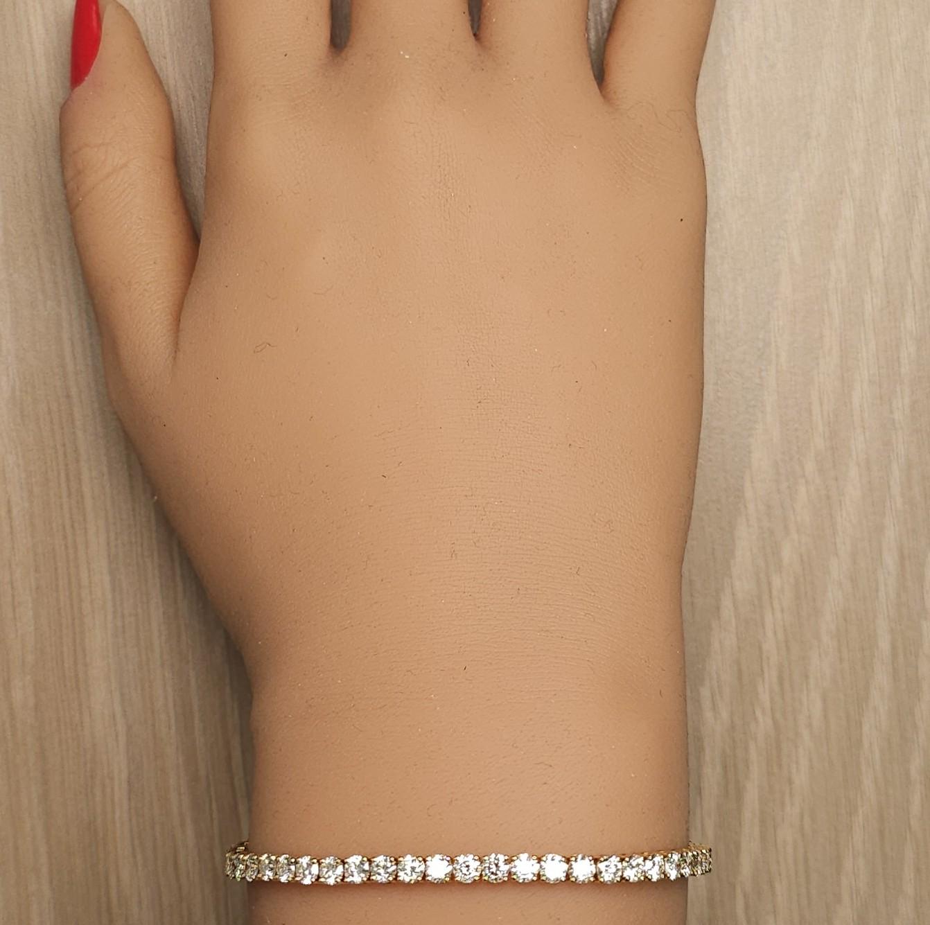 Natural White Round Diamond 7.50 Carat TW Yellow Gold Tennis Bracelet