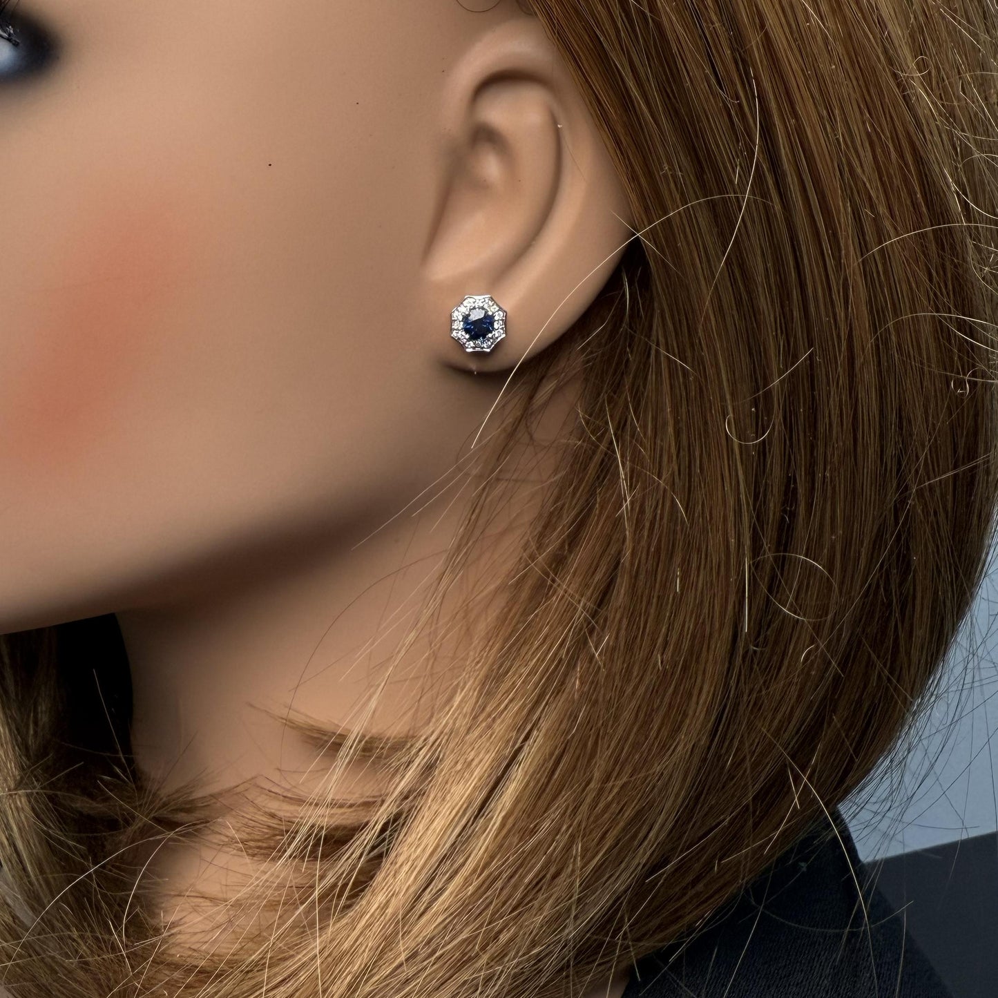 Natural Blue Round Sapphire and Diamond 0.82 Carat TW Gold Stud Earrings