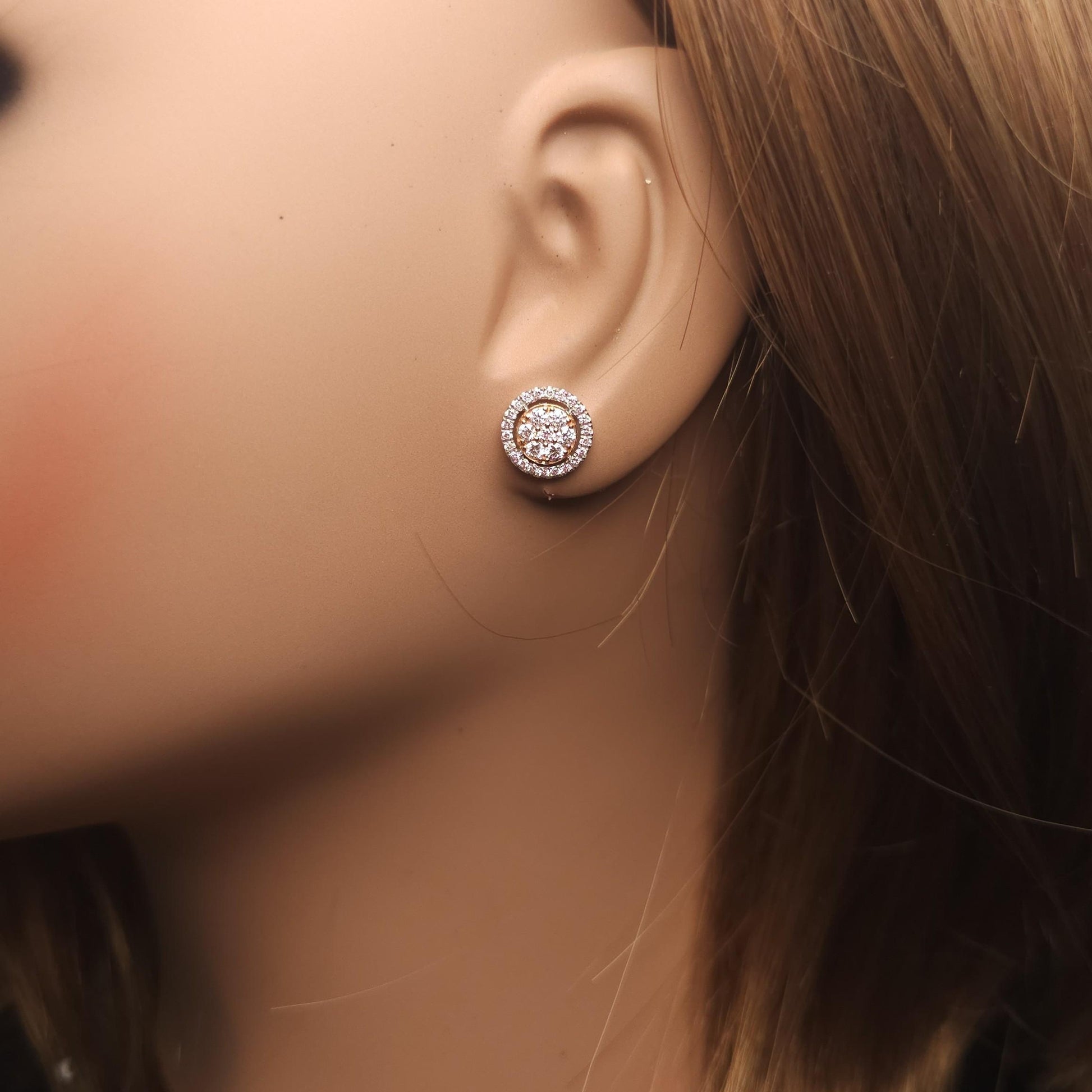 Natural Pink Round Diamond 0.69 Carat TW Gold Stud Earrings