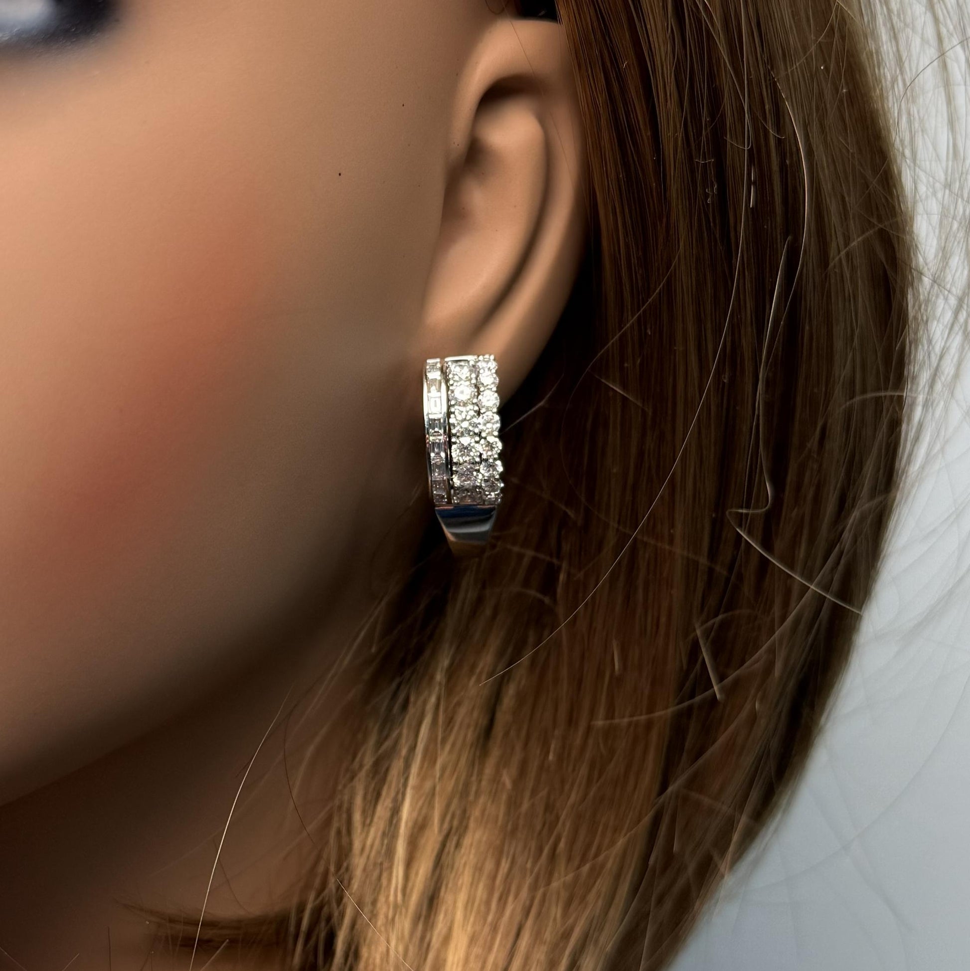 Natural White Baguette Diamond 3.01 Carat TW Gold Hoop Earrings