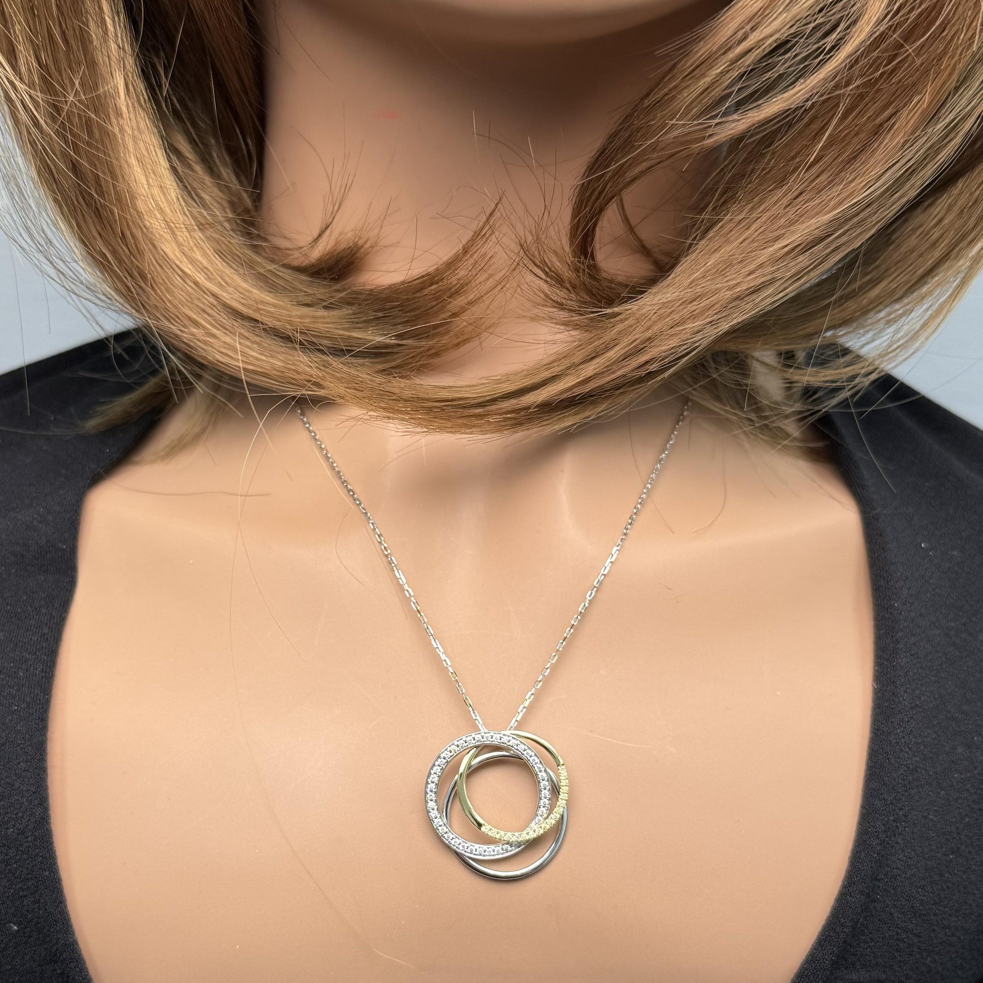 Natural Yellow Round Diamond 0.42 Carat TW Gold Pendant