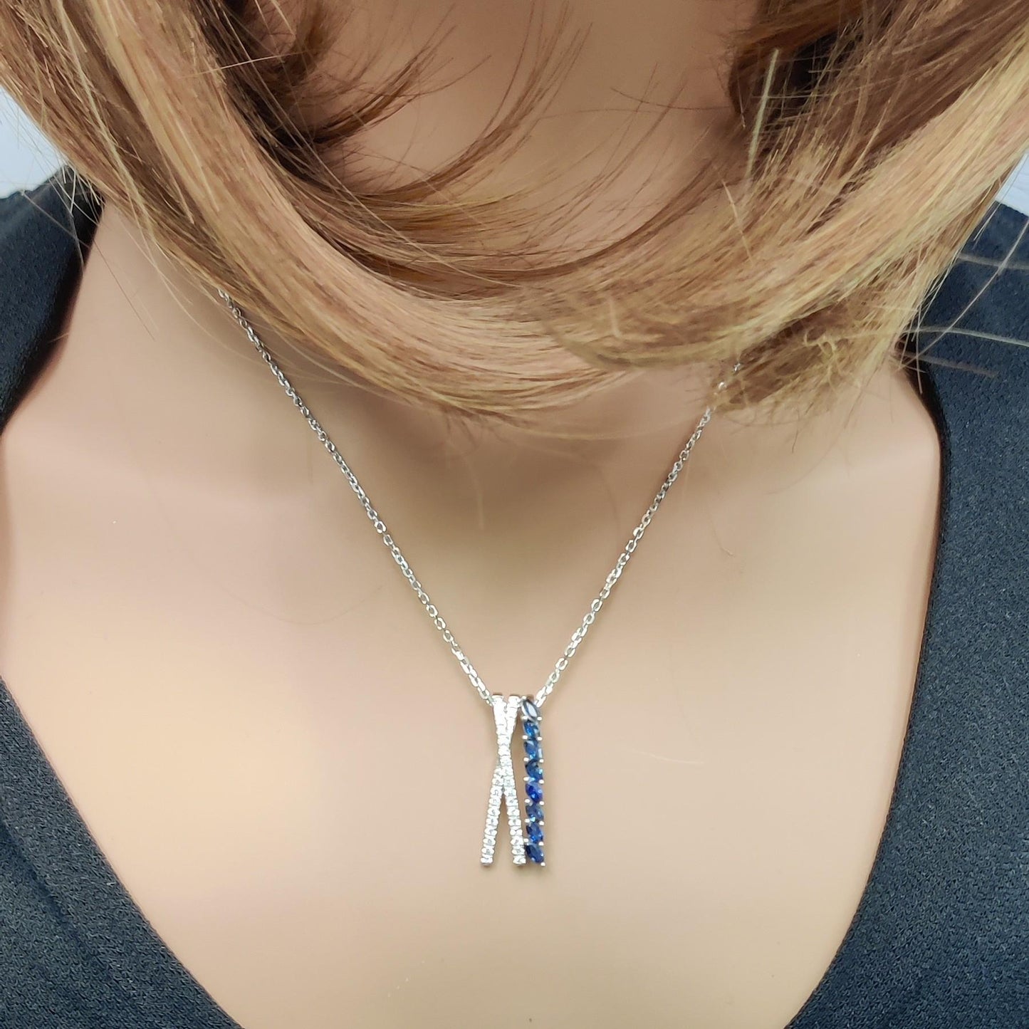 Natural Blue Marquise Sapphire and Diamond 1.15 Carat TW Gold Drop Pendant