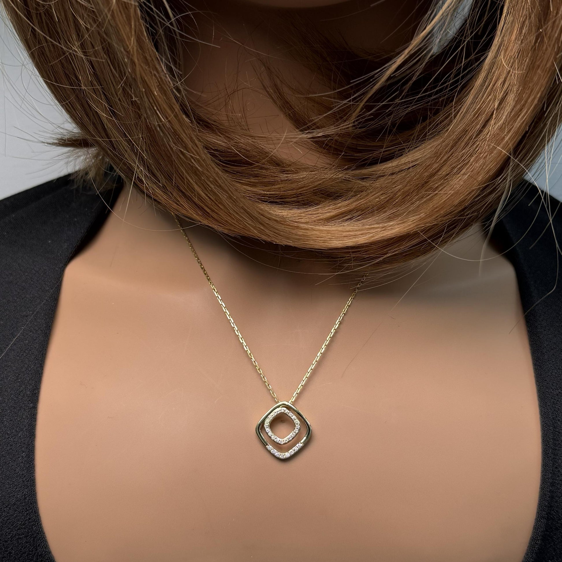 Natural White Round Diamond .19 Carat TW Yellow Gold Drop Pendant
