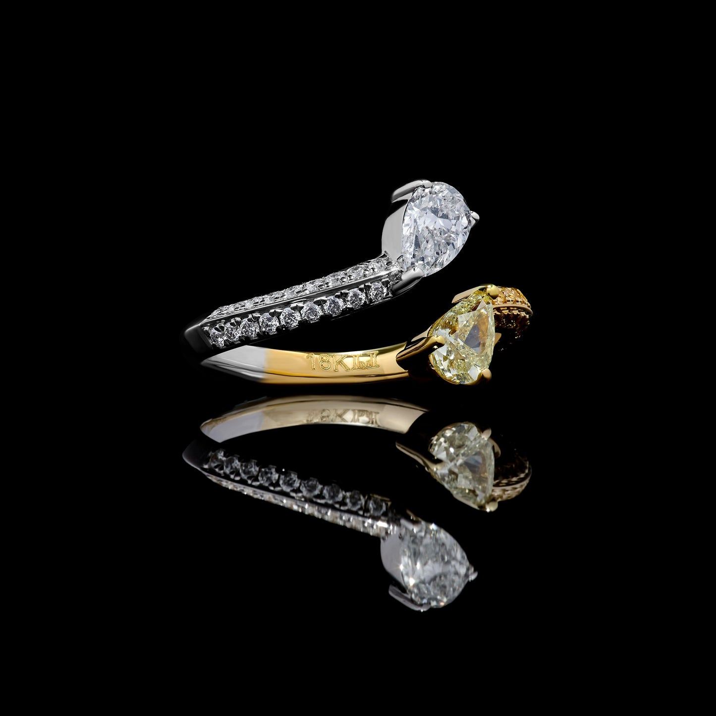 Natural Yellow Pear and White Diamond 1.27 Carat TW Yellow Gold Cocktail Ring