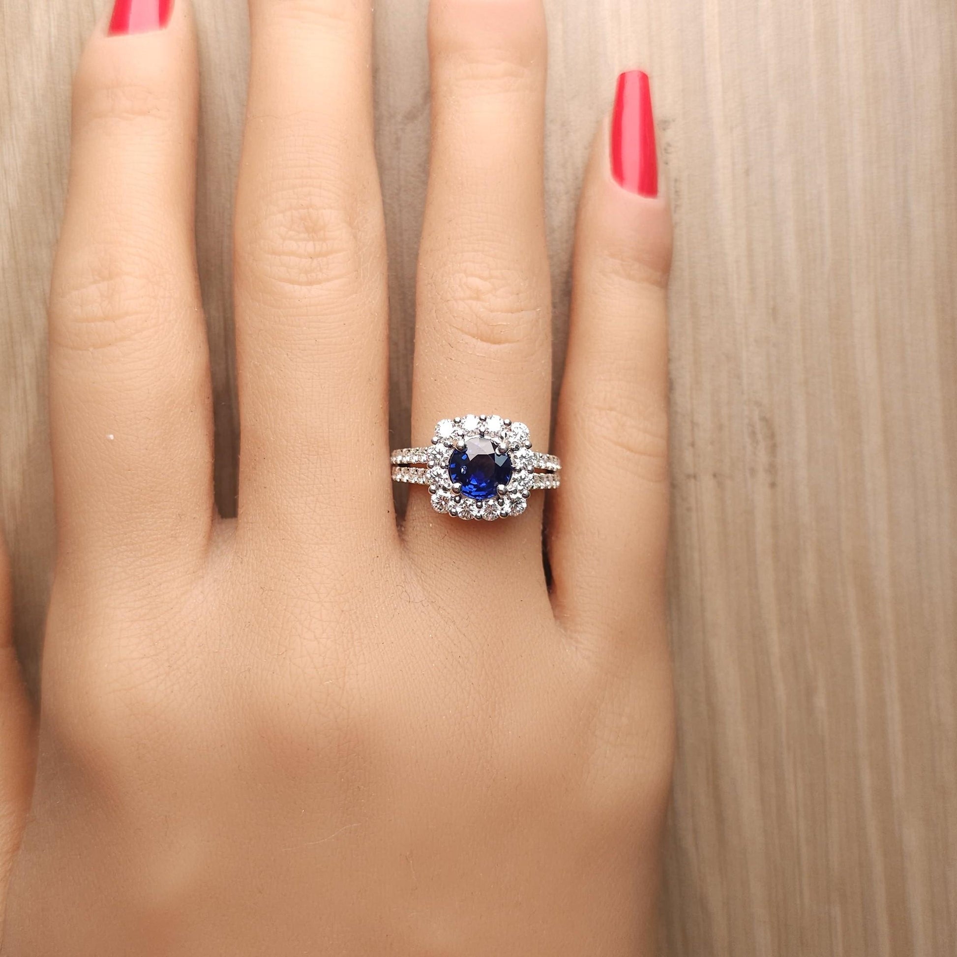 Natural Blue Round Sapphire and White Diamond 2.71 Carat TW White Gold Ring