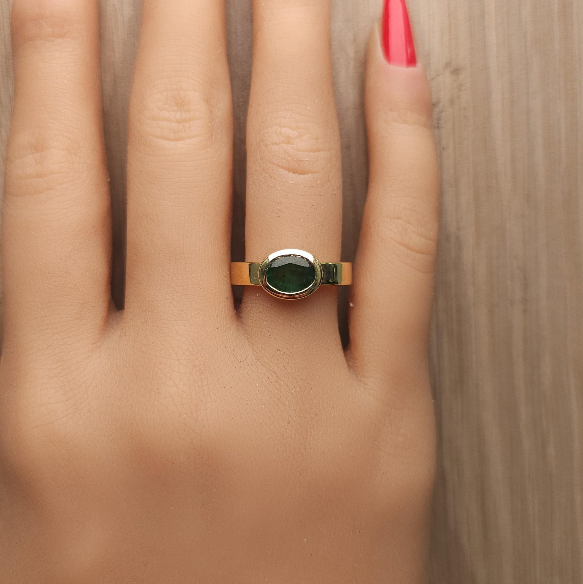 Natural Oval Emerald 1.01 Carat TW Yellow Gold Cocktail Ring