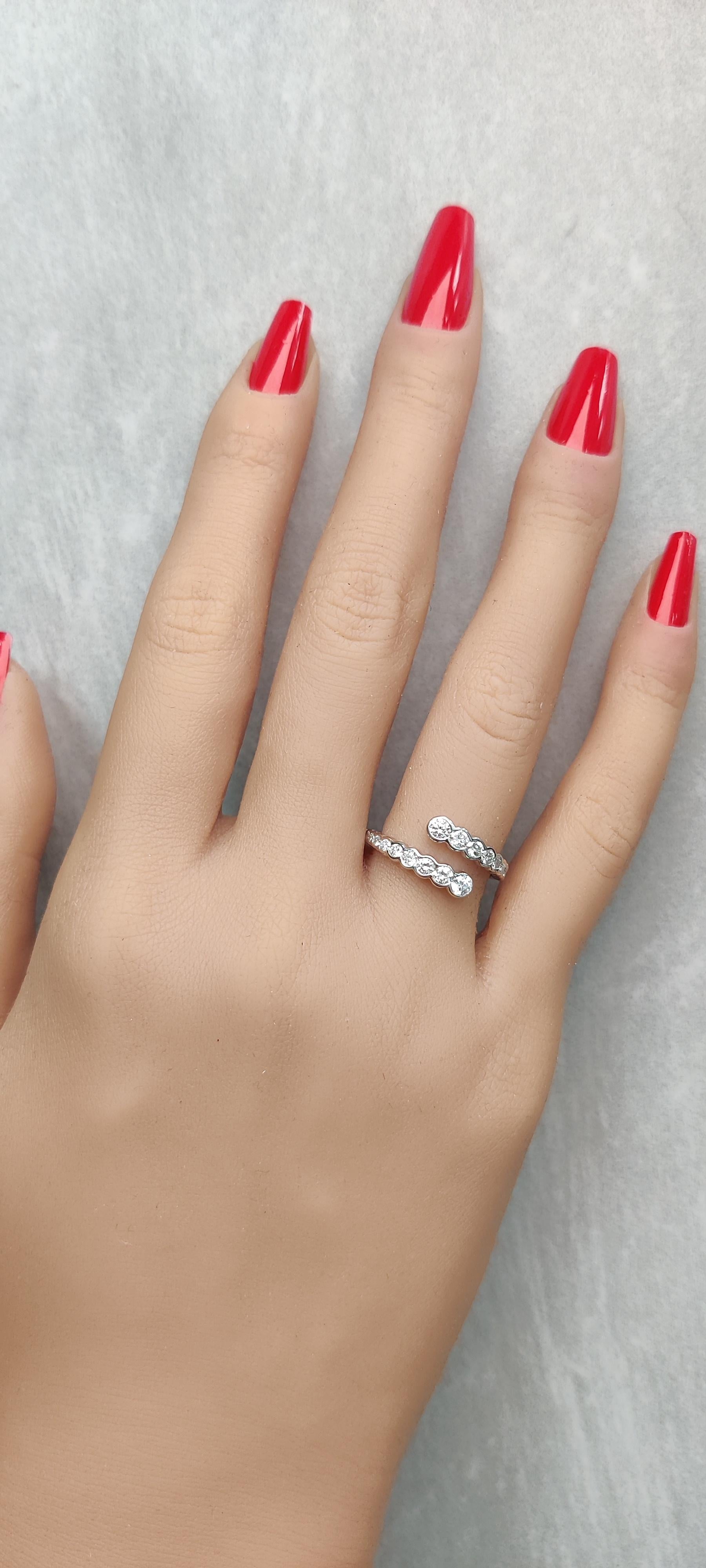 Natural White Round Diamond 0.78 Carat TW White Gold Cocktail Band