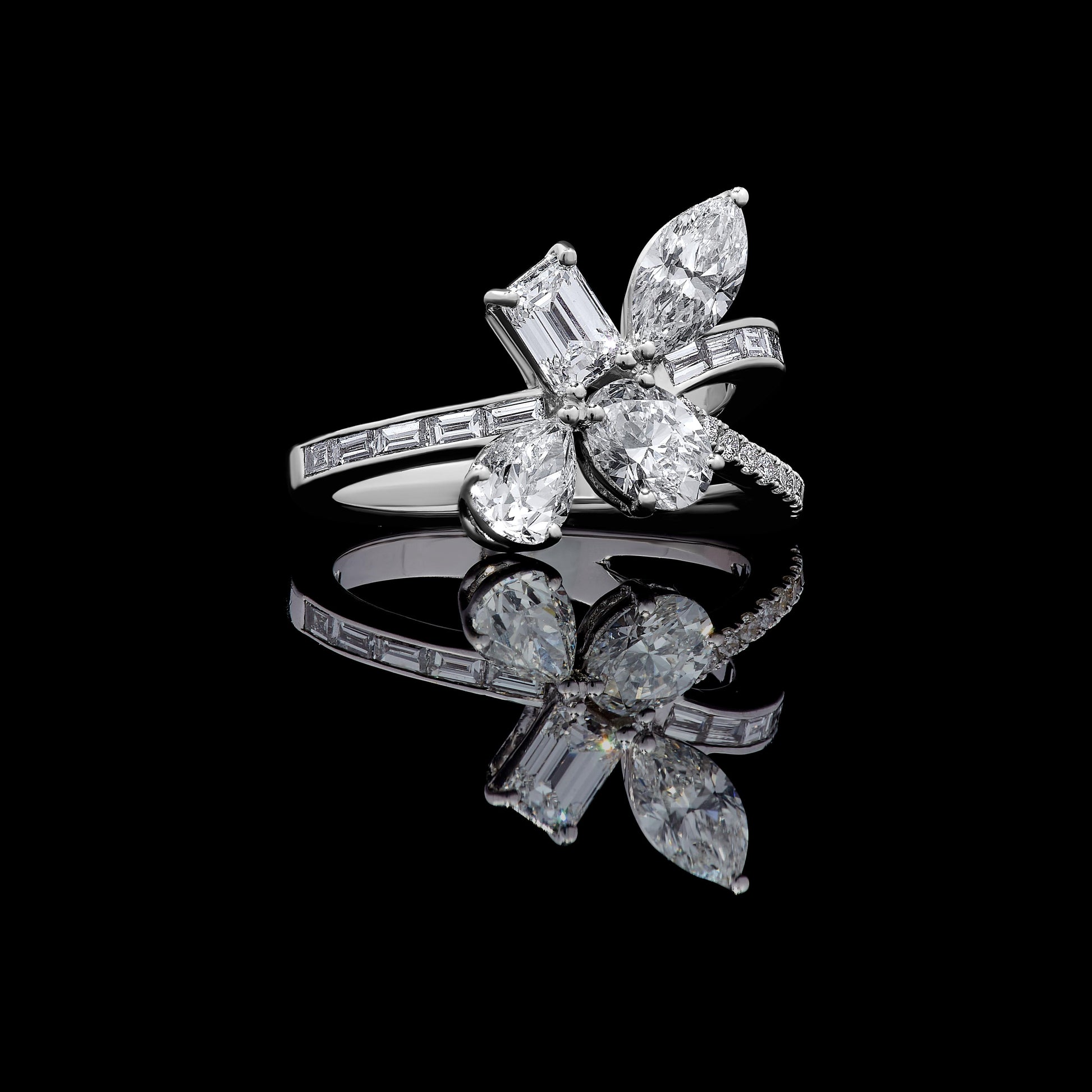 Natural White Mix Diamond 2.46 Carat TW White Gold Cocktail Ring