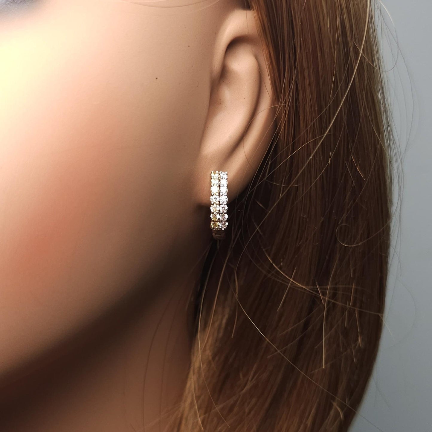 Natural Yellow Round Diamond 0.80 Carat TW Gold Hoop Earrings