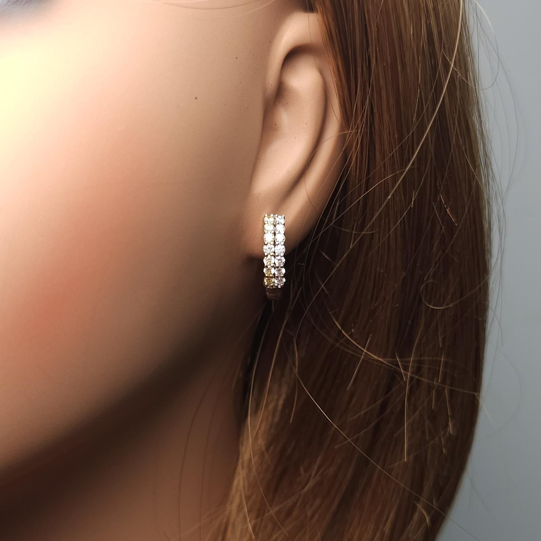 Natural Yellow Round Diamond 0.80 Carat TW Gold Hoop Earrings
