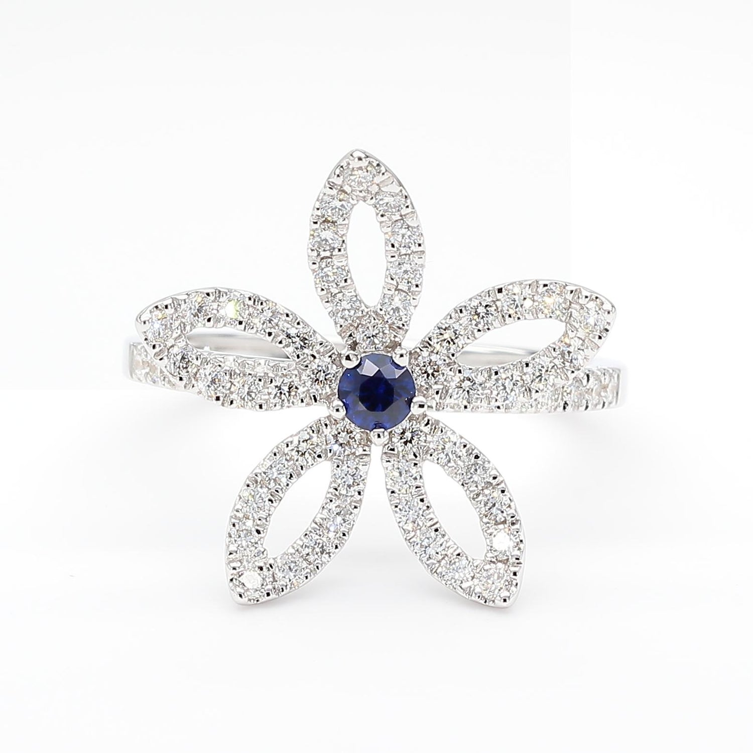 Natural Blue Round Sapphire and White Diamond 0.71 Carat TW Gold Cocktail Ring