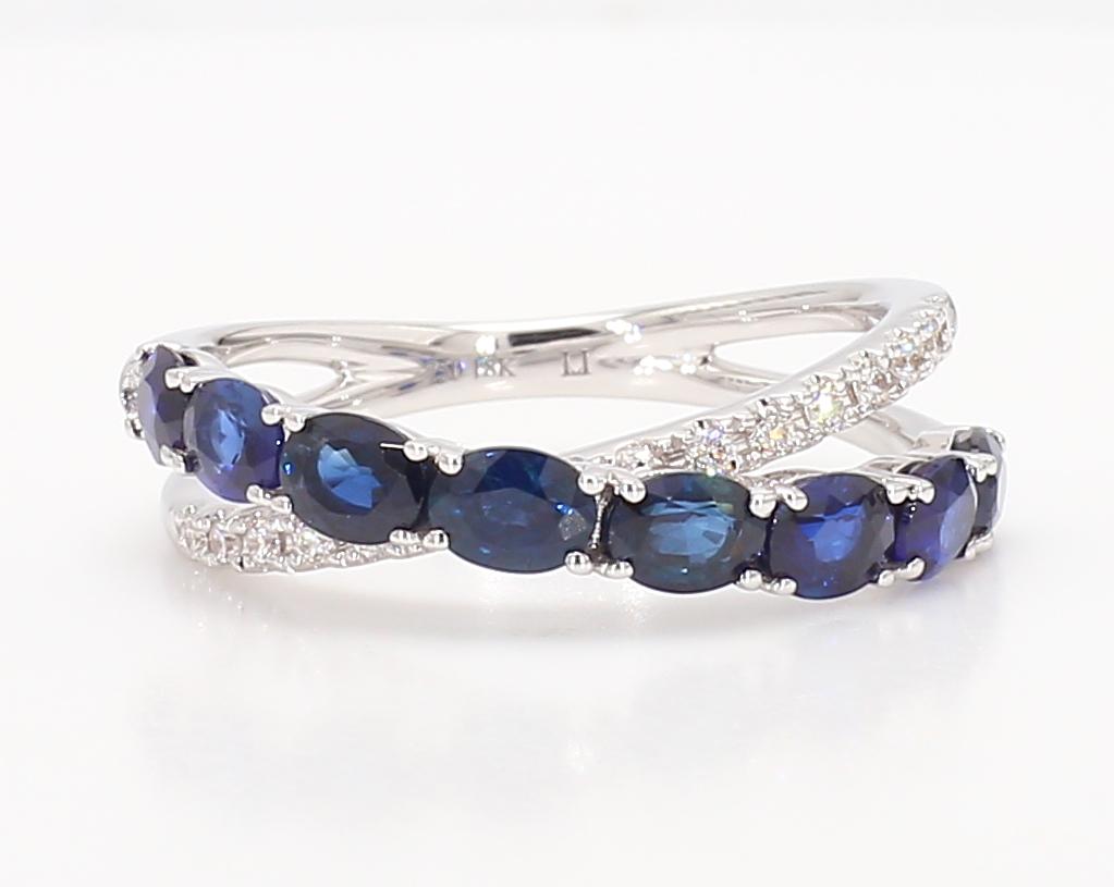 Natural Blue Oval Sapphire and White Diamond 1.39 Carat TW Gold Cocktail Band