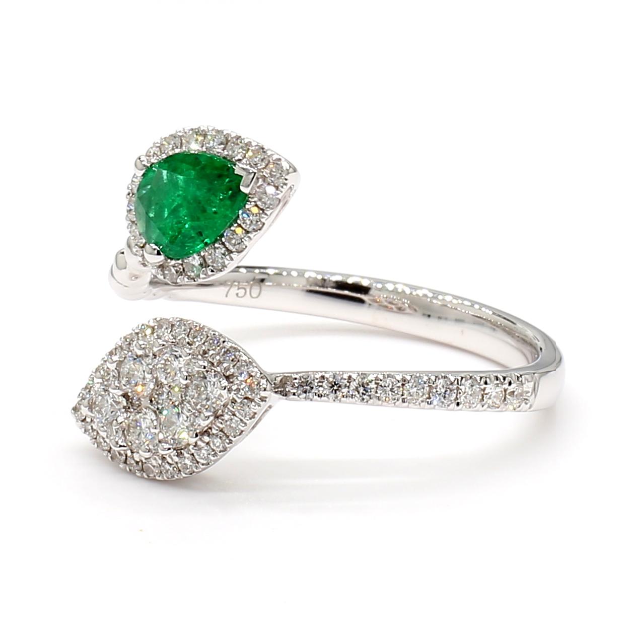 Natural Pear Emerald and White Diamond 0.77 Carat TW White Gold Cocktail Ring