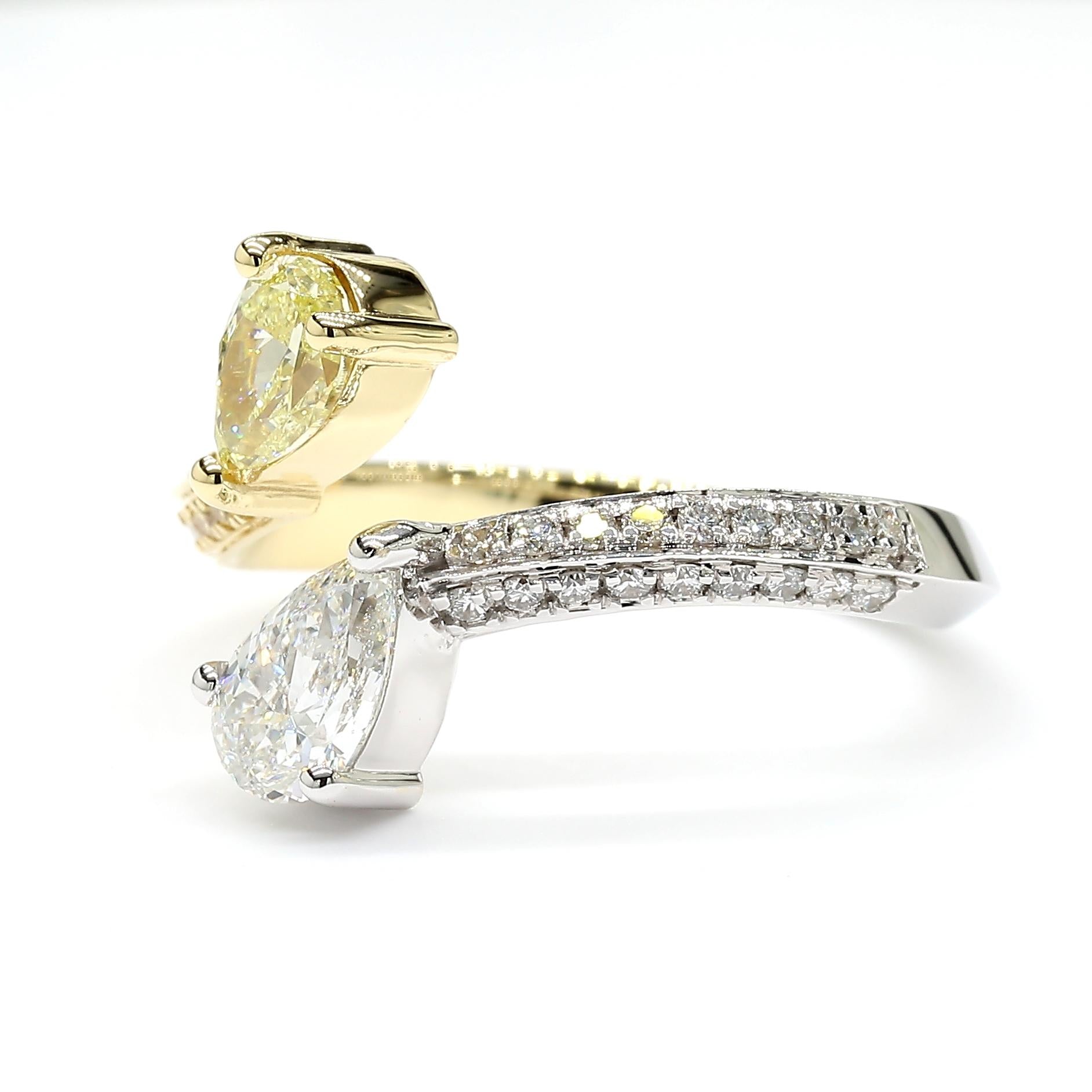 GIA Certified Fancy Light Yellow Pear Diamond 1.24 Carat TW Yellow Gold Ring