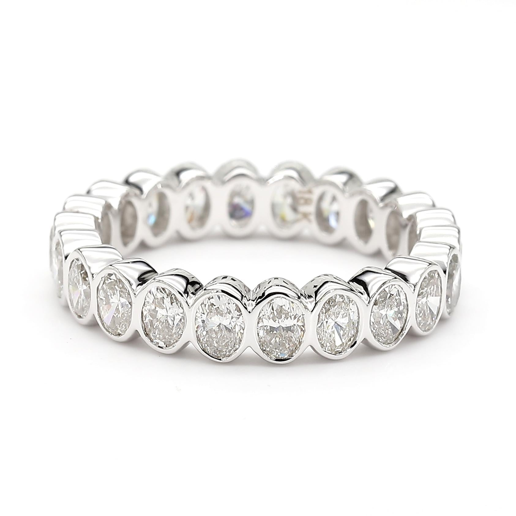 Natural White Oval Diamond 2.71 Carat TW White Gold Cocktail Band