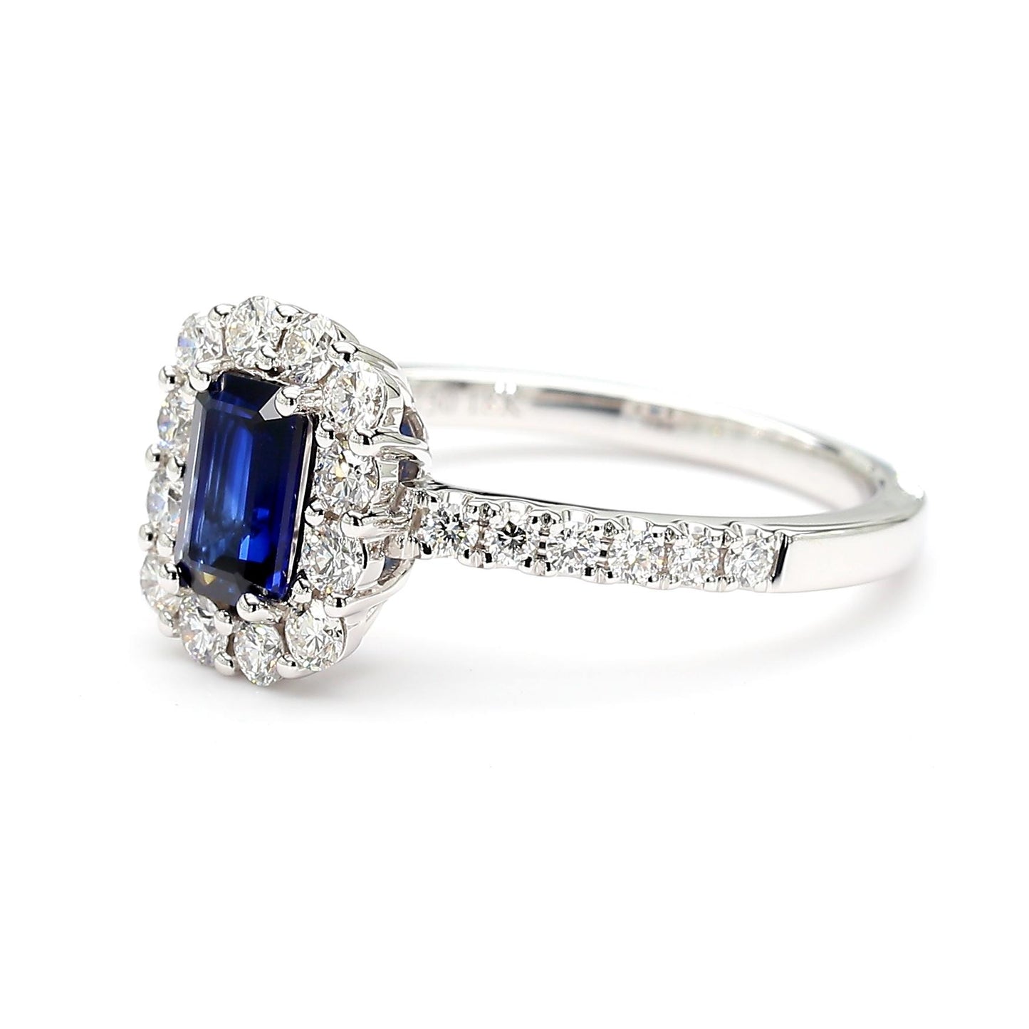 Natural Blue Emerald Sapphire and White Diamond 1.17 Carat TW Gold Cocktail Ring